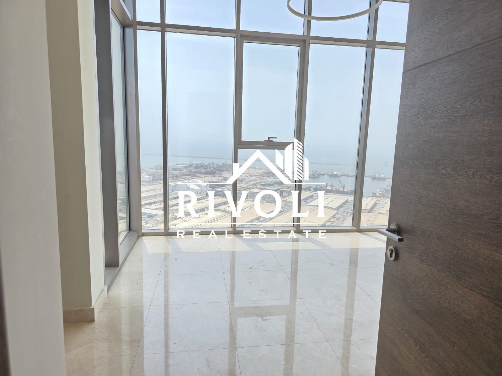 3BR + Maids for Rent in Anwa Tower, Dubai Maritime City