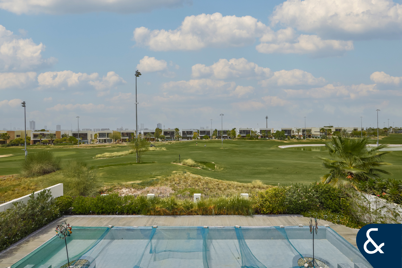LARGE PLOT | GOLF VIEW | VOT | VIEWING POOL