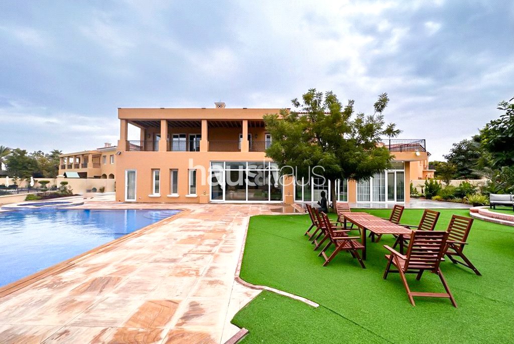 Full Golf Course View | 16k Plot | Private Pool