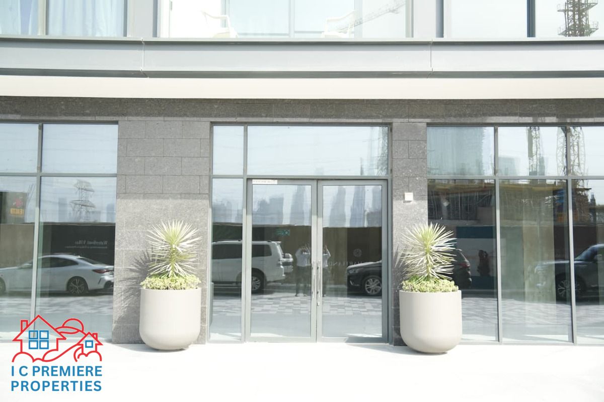 Polyclinic Shop | Prime Location | Vacant | Spacious Layout