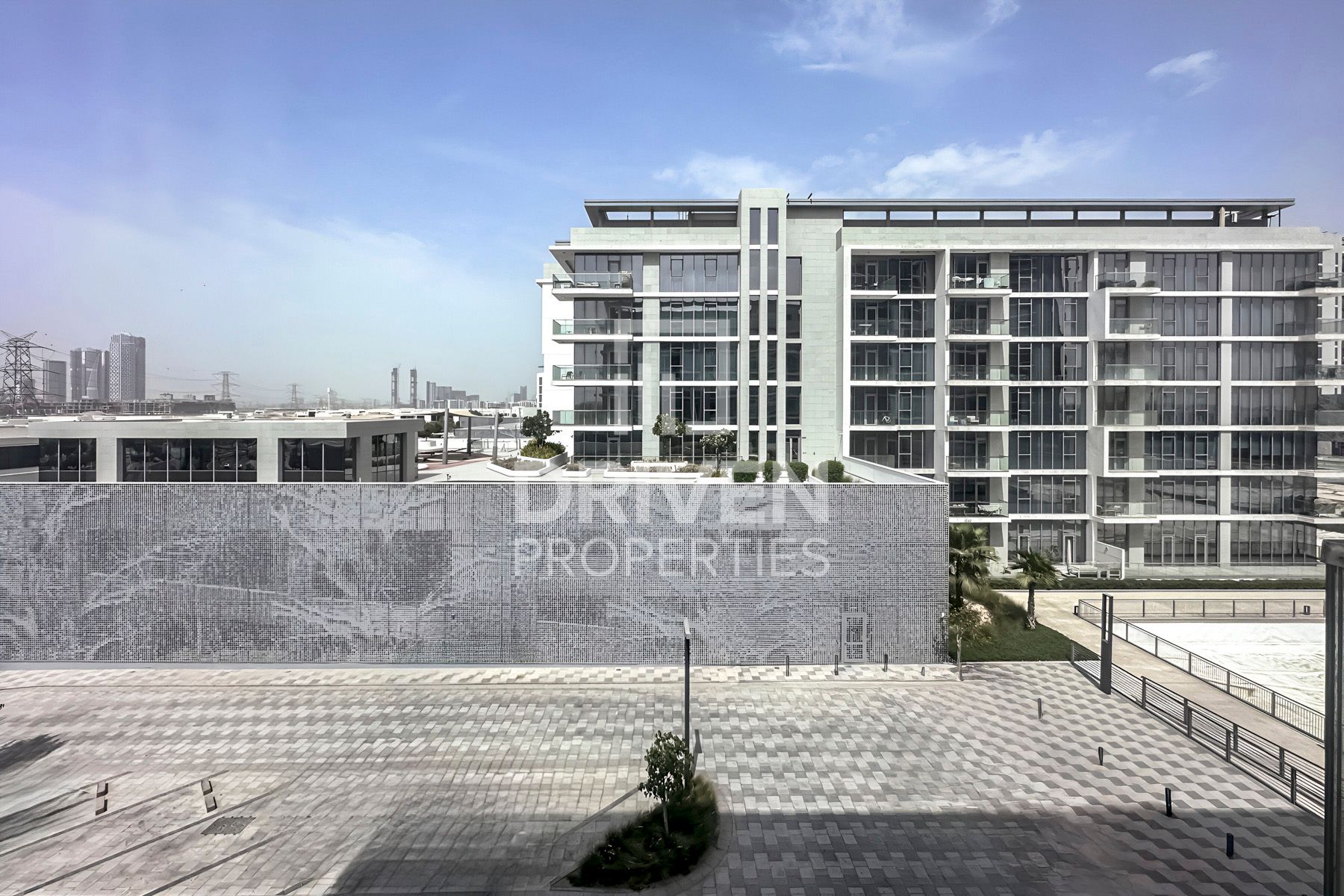 Lagoon View | Brand New Elegant Unit | Huge Layout