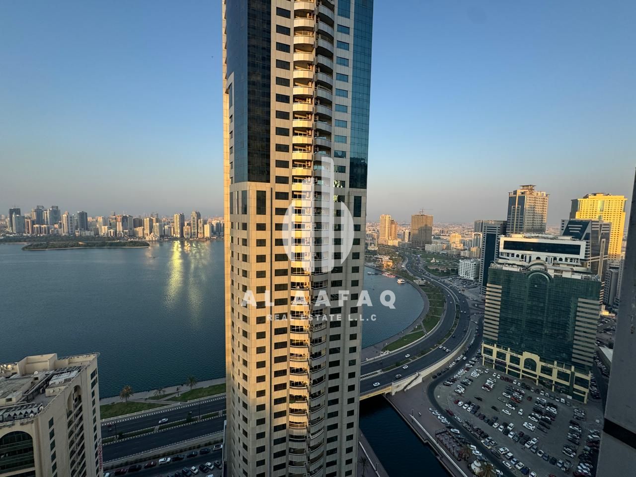 Spacious 2BHK| Both Master Bedrooms | Parking free