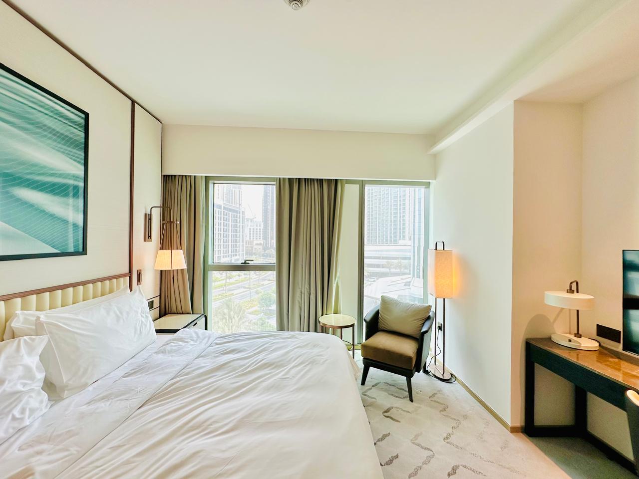 SPACIOUS | STUNNING COMMUNITY VIEWS | READY TO MOVE IN