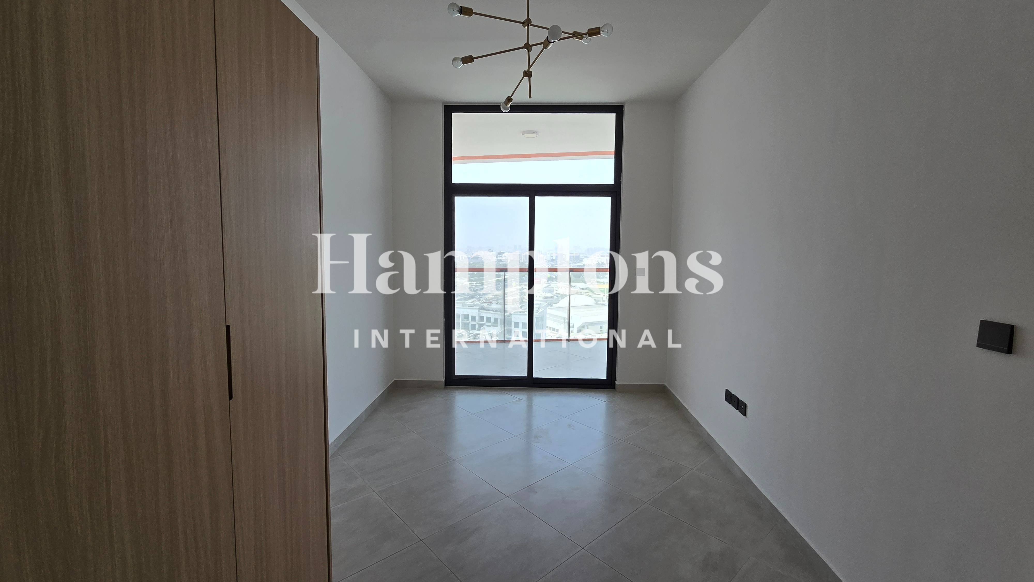 High Floor | Semi Furnished | Ready To Move In