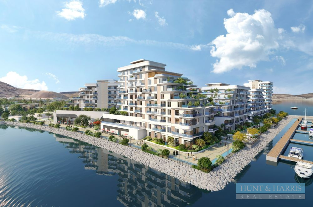 Full Sea View - Luxury Three Bedroom Apartment - Khorfakkan