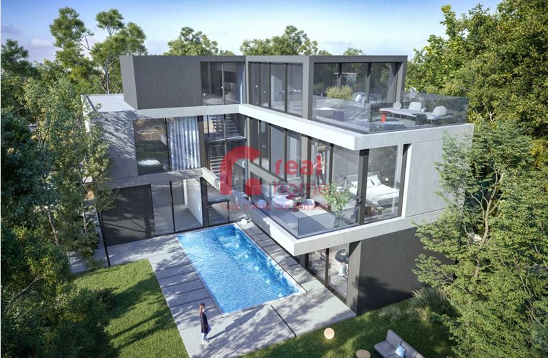 3 Bedrooms Townhouse | Prime Location | Green Community
