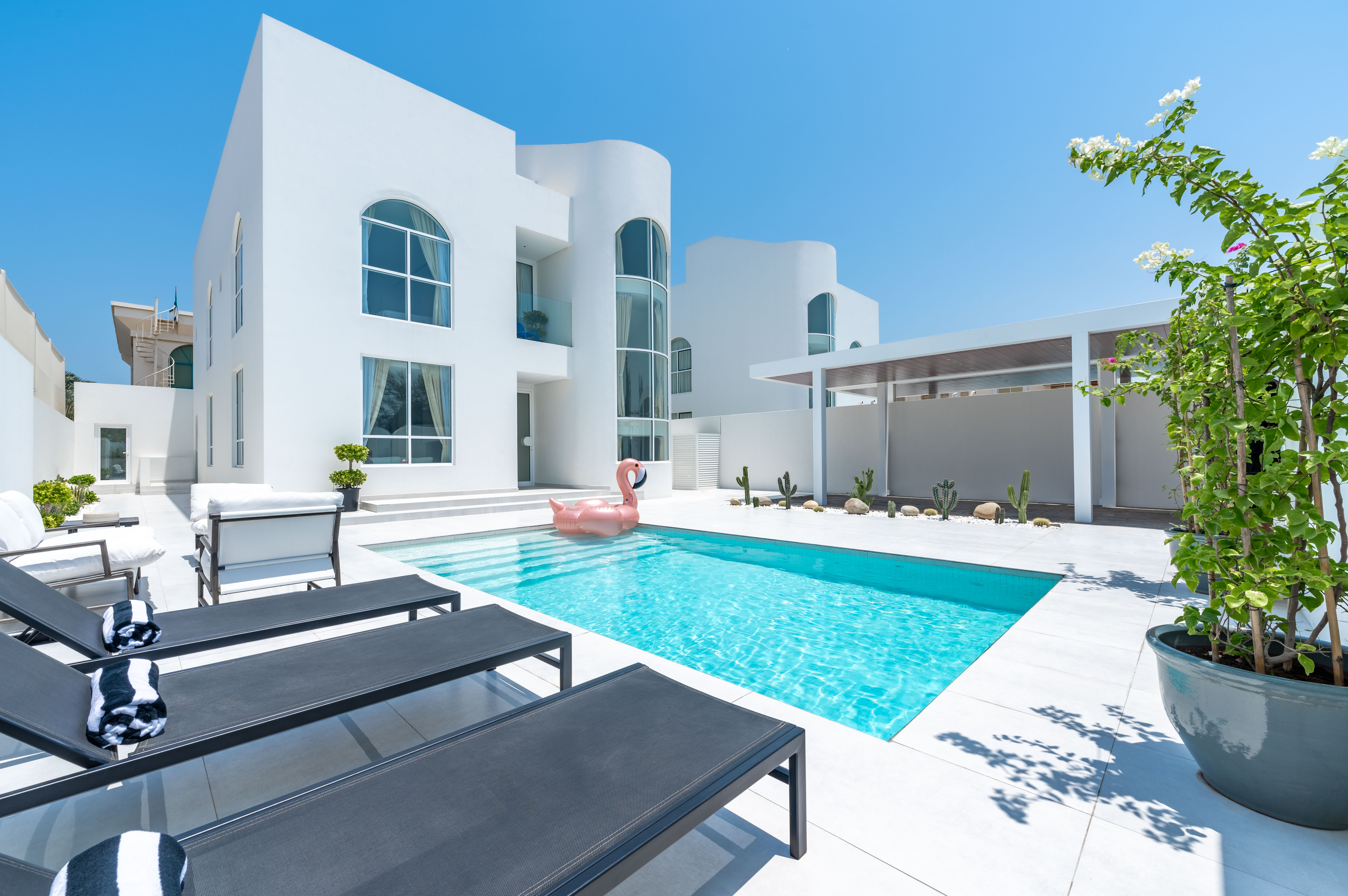 Mykonos-Inspired Luxury 4 BR | Private Pool Villa Near Burj Al Arab