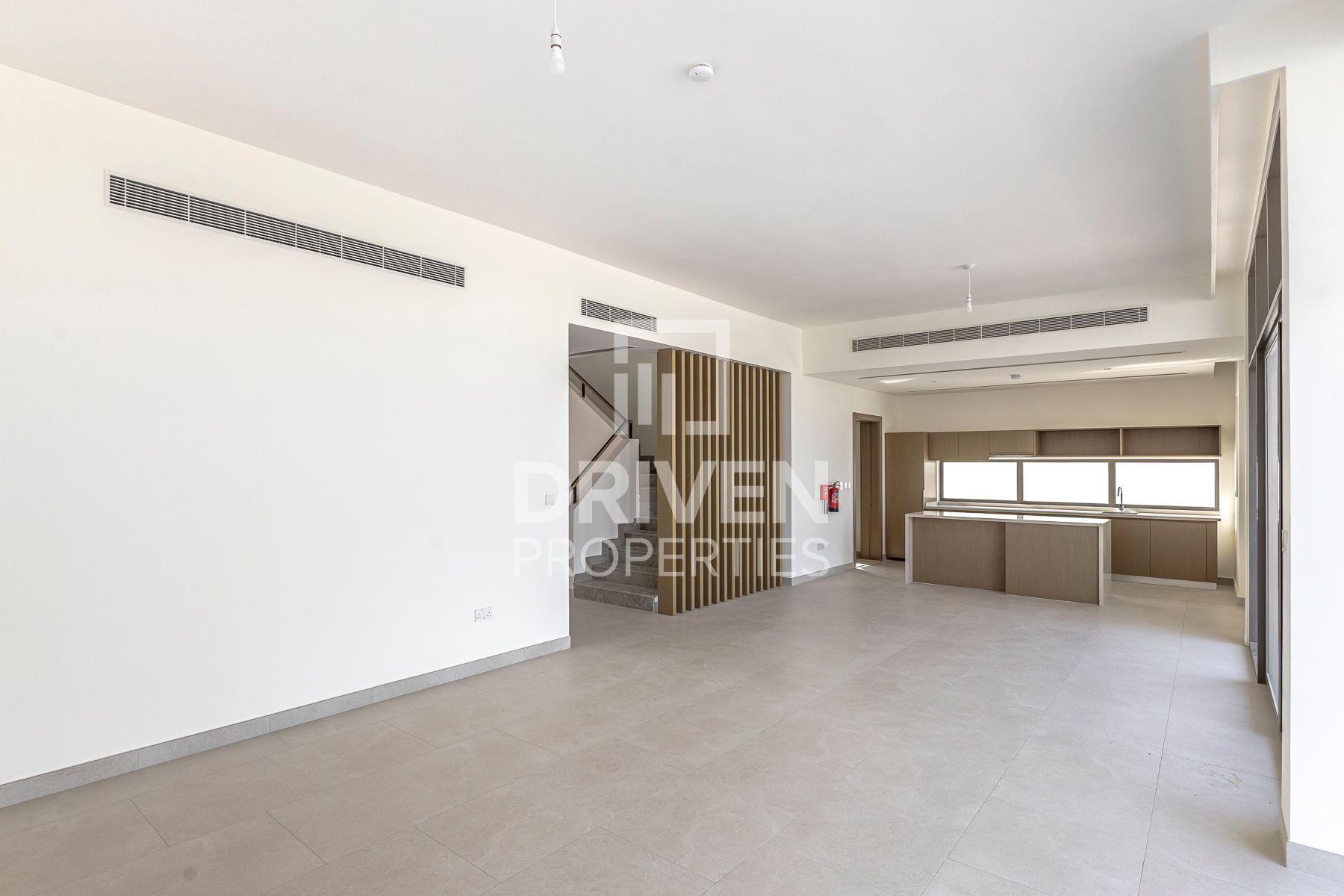 Type F | Single Row Townhouse | Elevated Plot