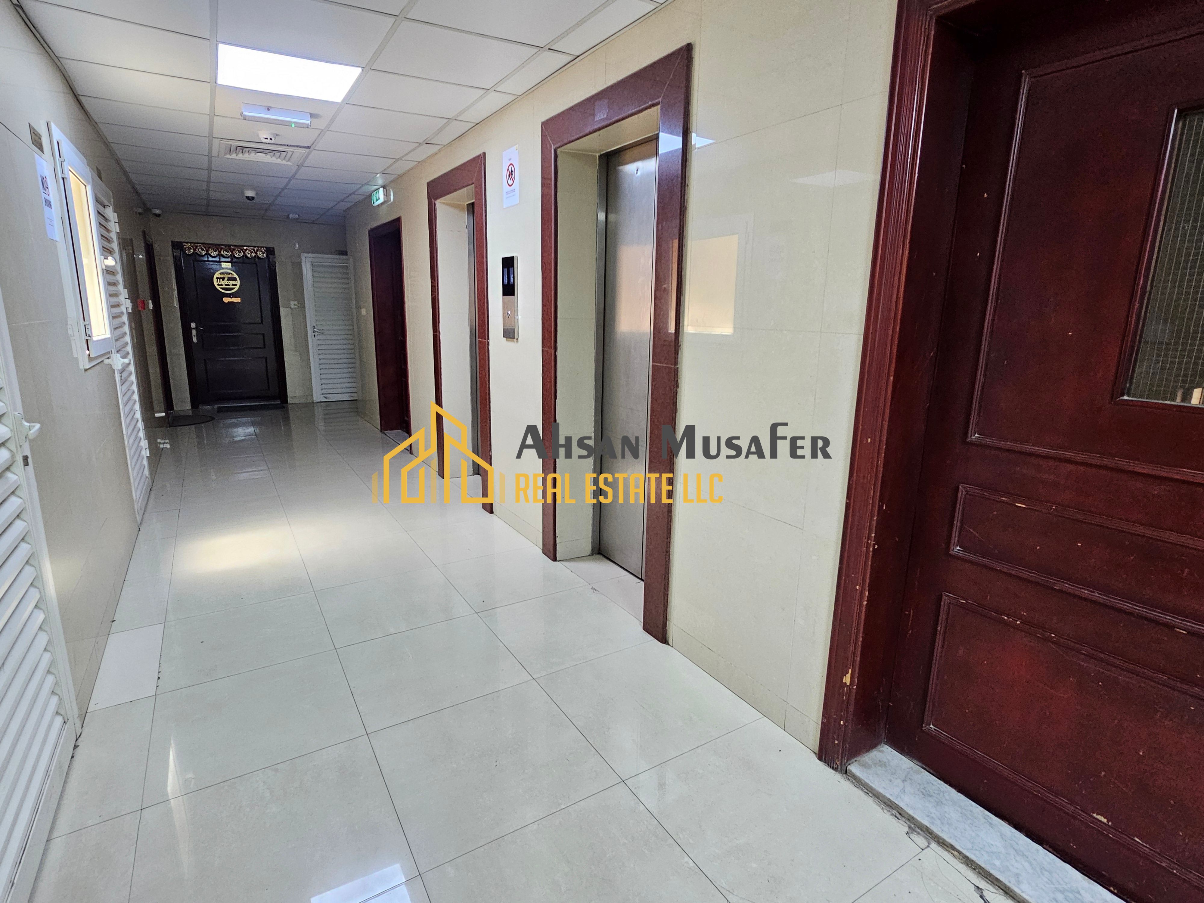 1BHK HUGE FLAT WITH SEPERATE HALL 6 CHEQ PRIME LOCATION NAHDA SHARJAH