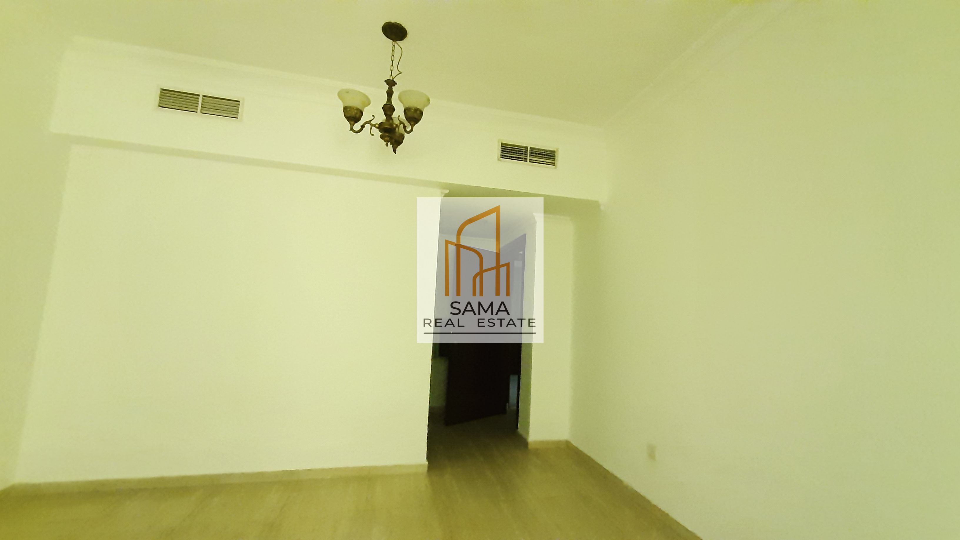 Luxury apartment with parking