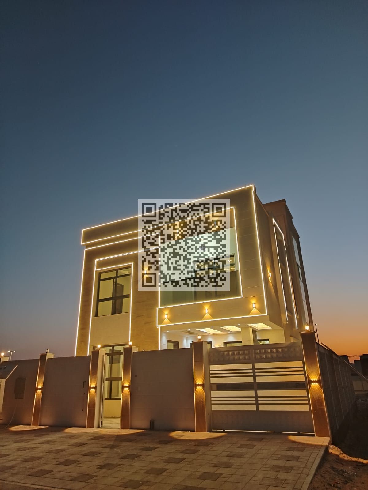 *Lavish Design With Amazing View