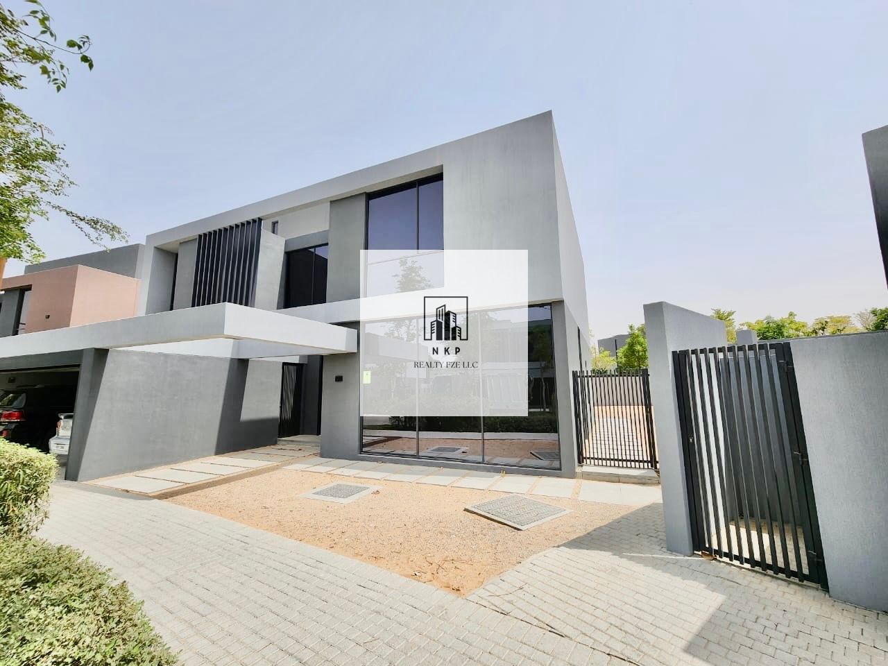 Spacious luxurious five bedroom signature villa in masaar Sharjah