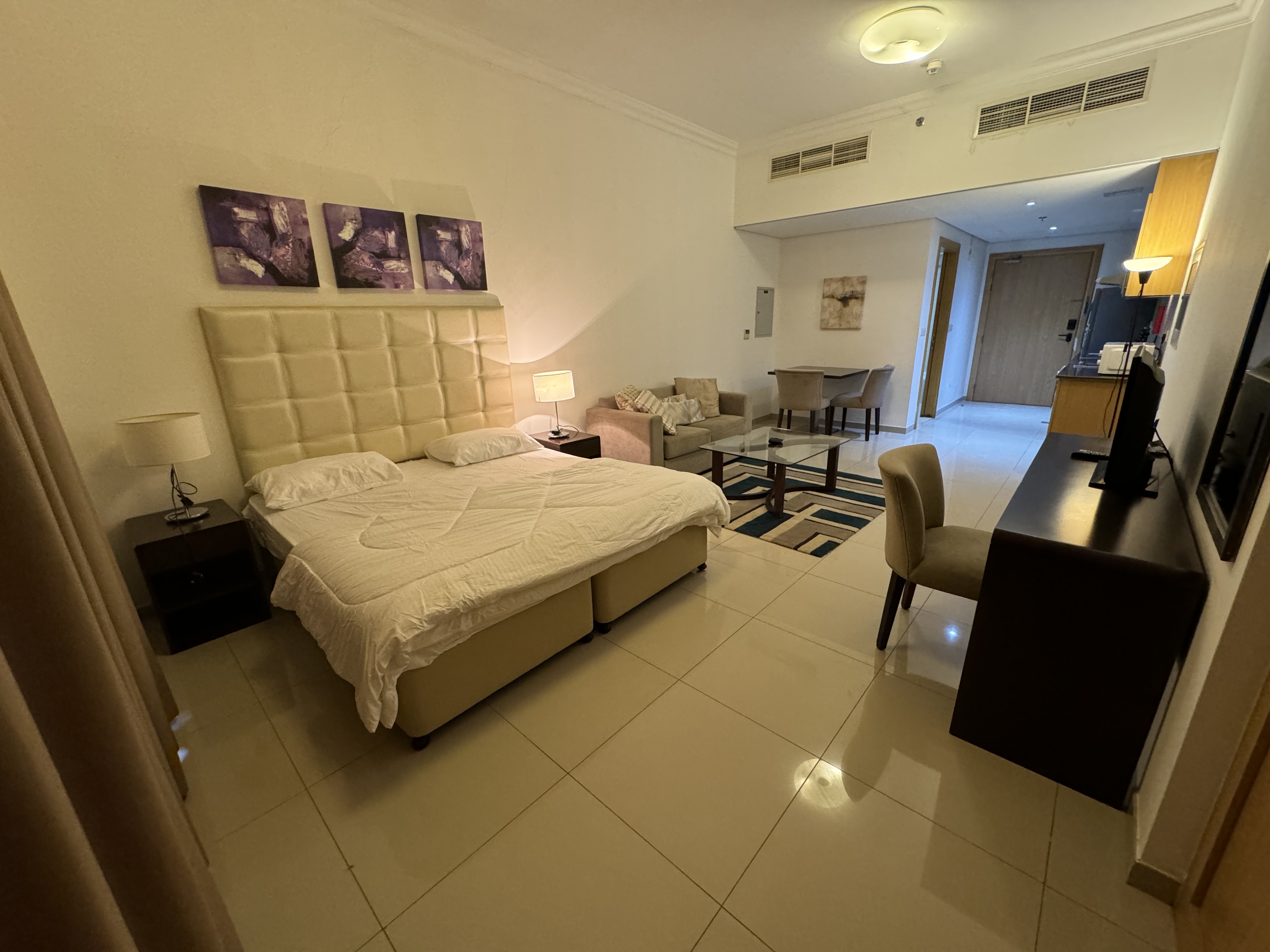 Super Spacious Apartment II Fully furnished with balcony II Infront of bus stop