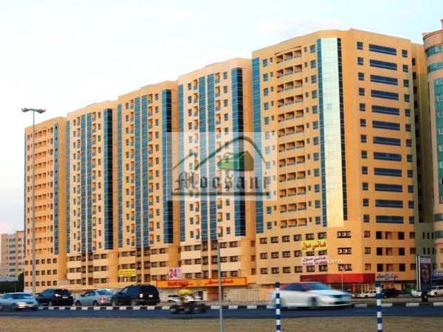 ALMOND TOWER GARDEN CITY: 1 BEDROOM HALL WITH PARKING FOR RENT