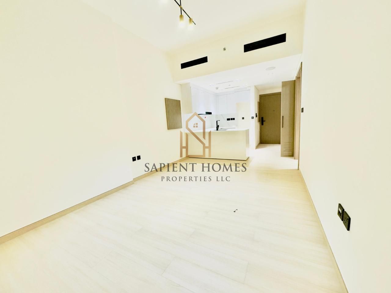 Modern Style ! Prime Location ! Vacant Soon