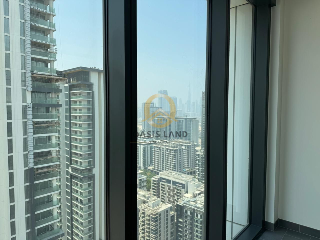 Luxury High-Floor Apartment | Burj Khalifa View & Study Room