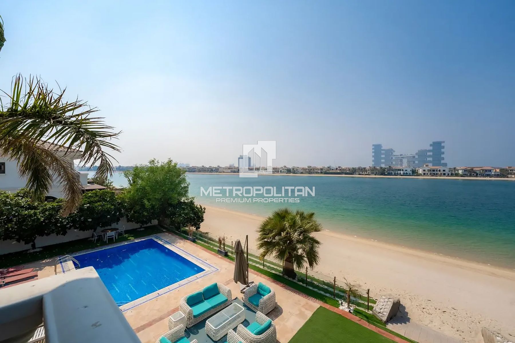 Fully Furnished | Huge Layout | Waterfront Living