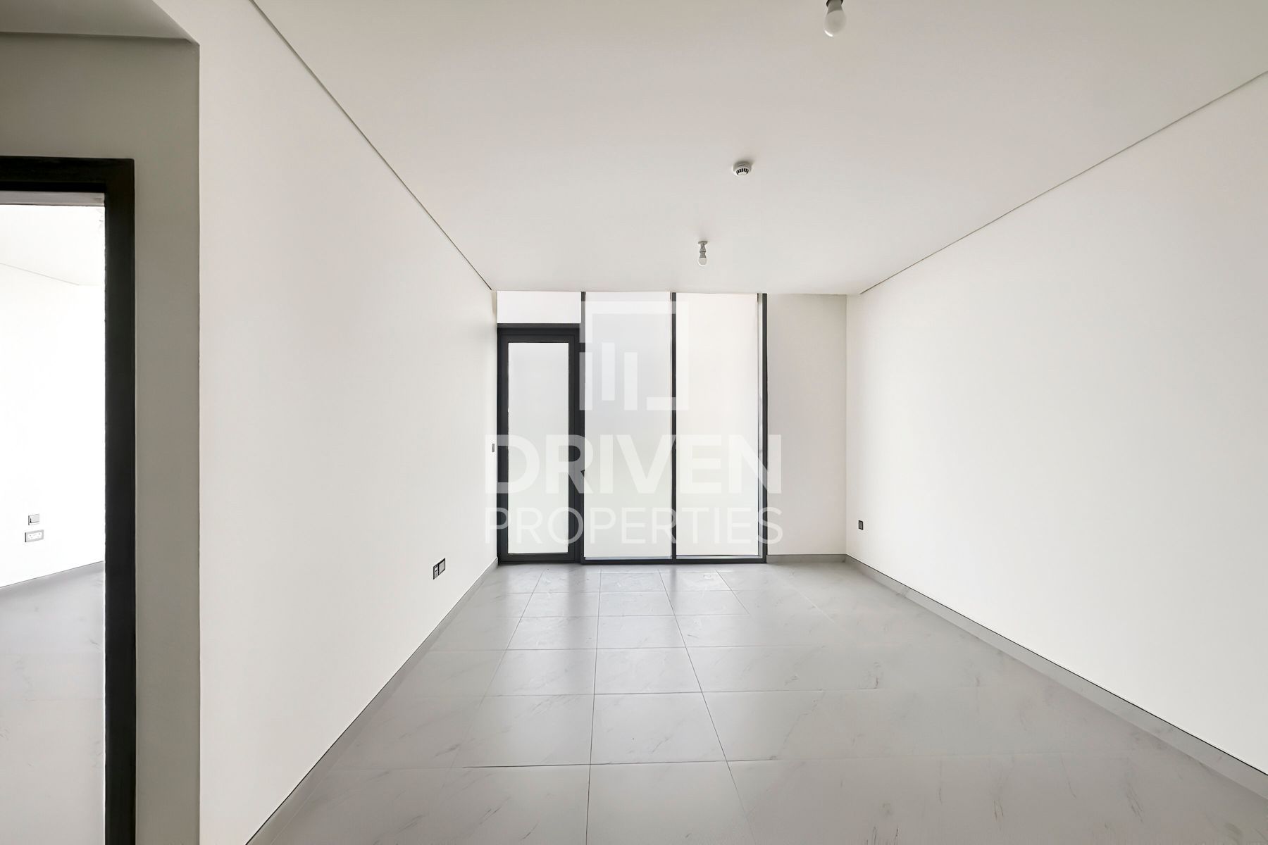 Burj Khalifa View | Brand New and Bright Unit