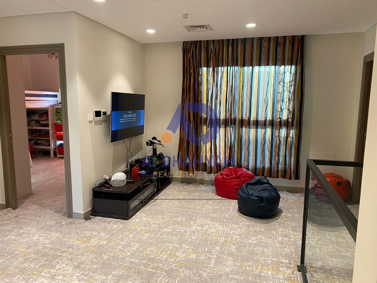 Corner Villa for Sale in Al Mustadama – Fully Furnished, Near Visitors’ Parking