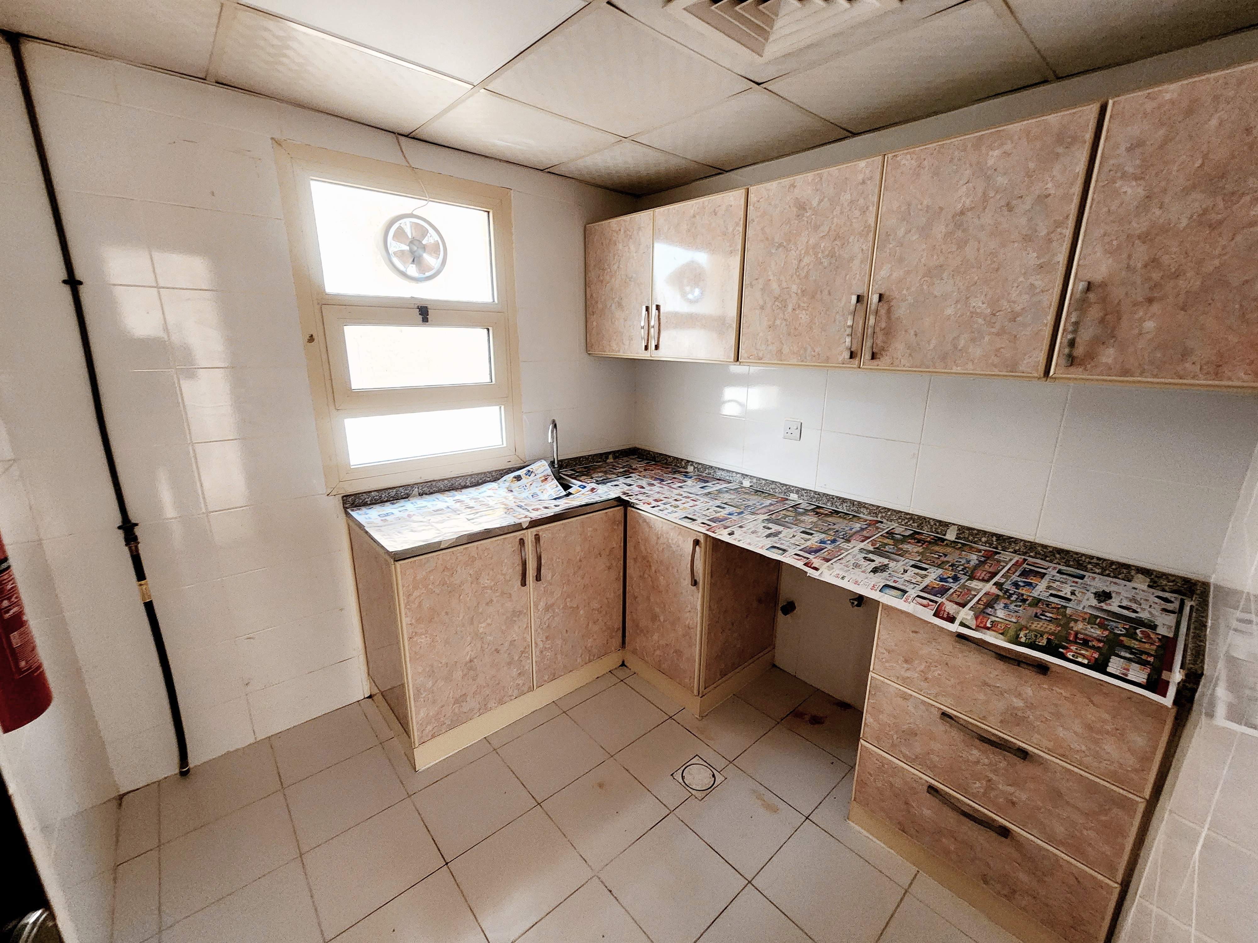 Cheap Rent only 30k for 1bhk prime location neat and clean building prime location