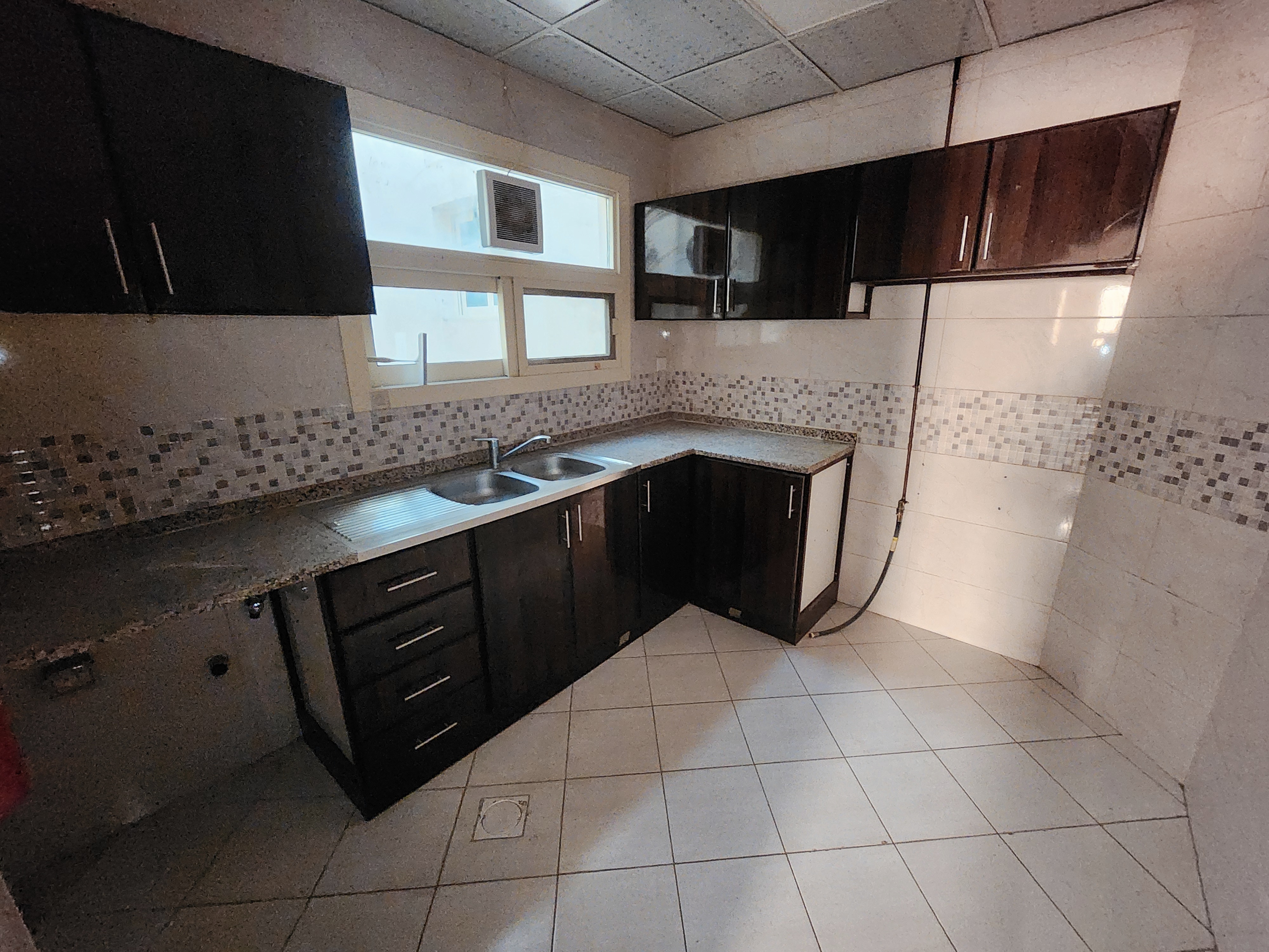 Spacious luxurious neat and clean building prime location fully family Building