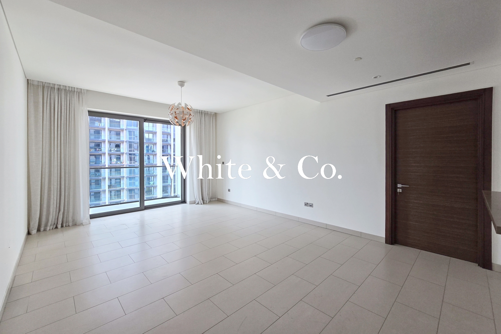 Hight Floor | Sunset View | Tenanted(High ROI)