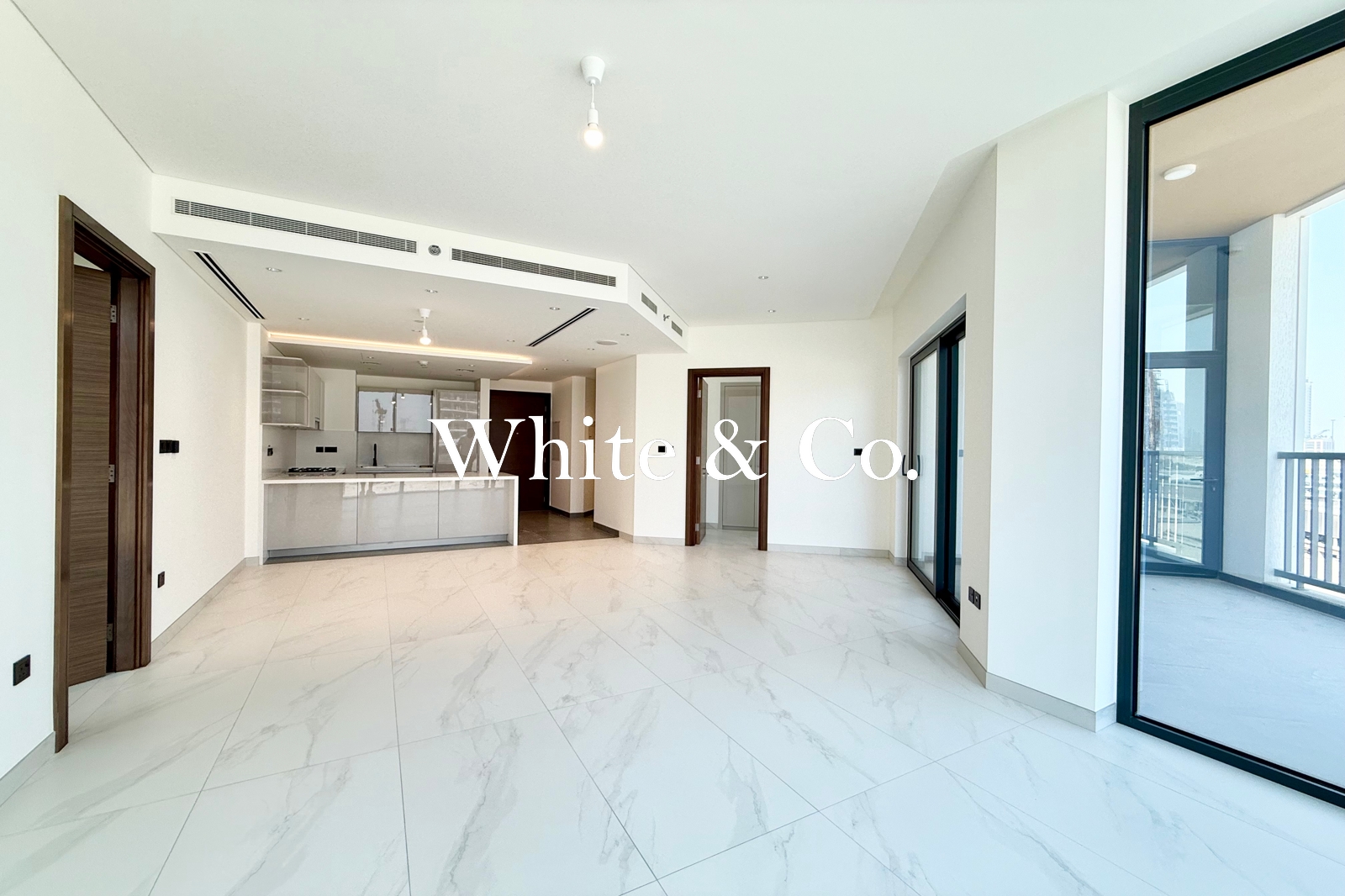 Brand New | Lagoon View | Open-Plan Unit