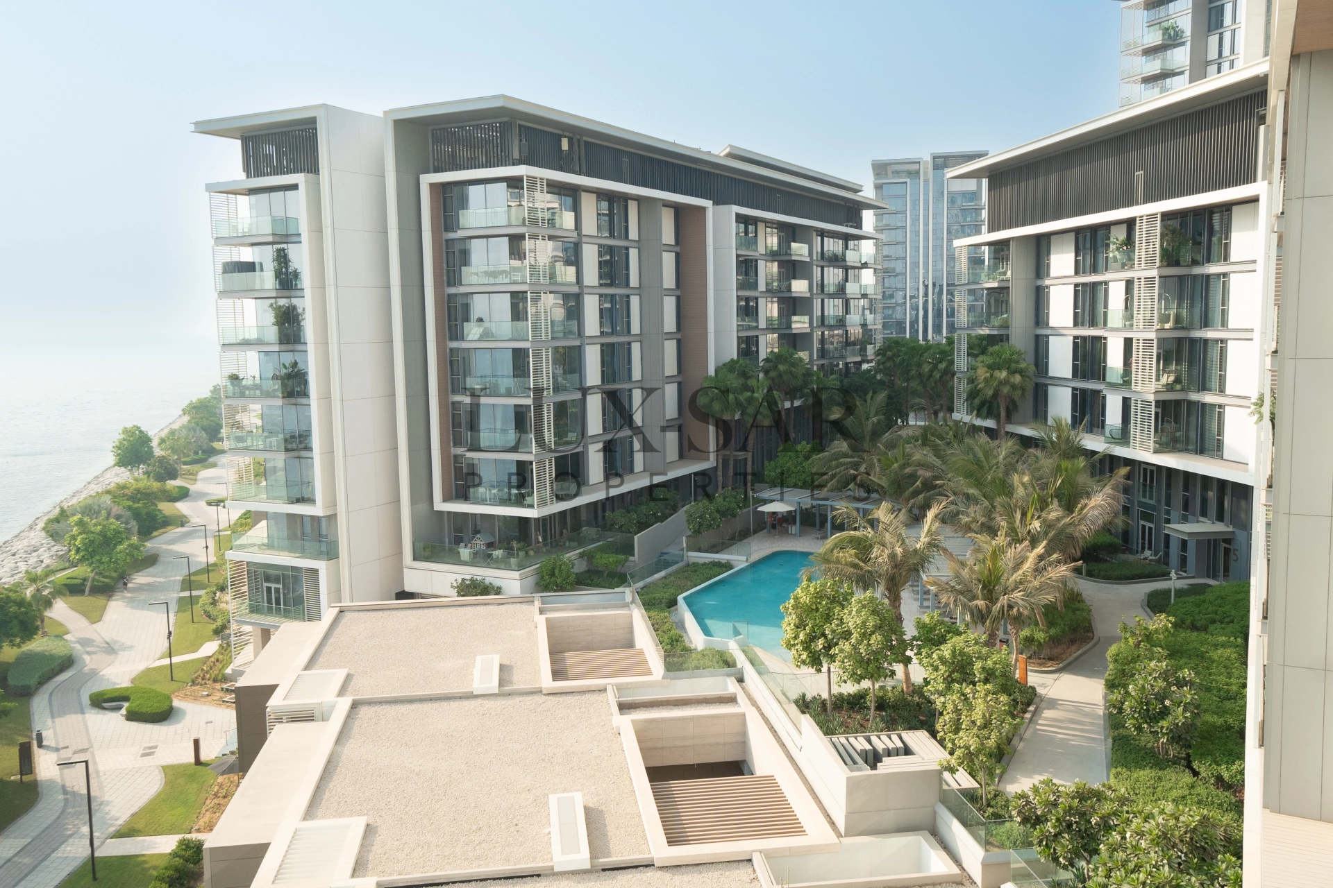 Ultra Luxury Living |Sea View | Ready to Move In