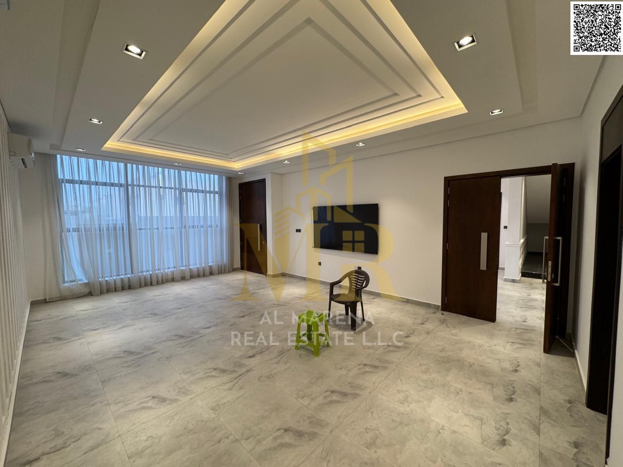 Corner villa with an all-inclusive price for electricity, water and air conditioning on the main street, ready for occupancy in the most upscale areas