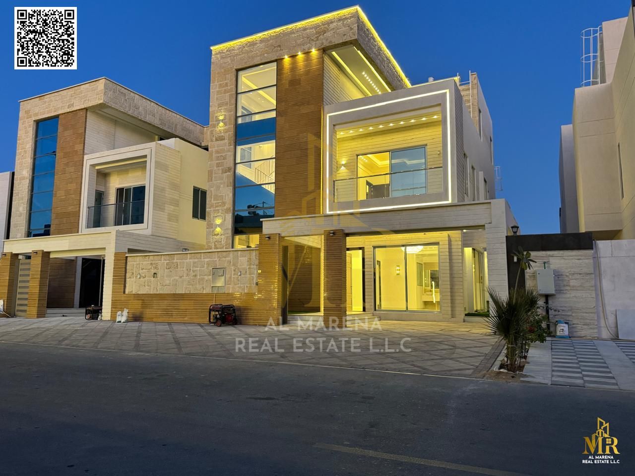 3-story villa for sale with modern neo-classical finishing | 5 bedrooms and a spacious area - an opportunity not to be missed! 2 floors and a roof