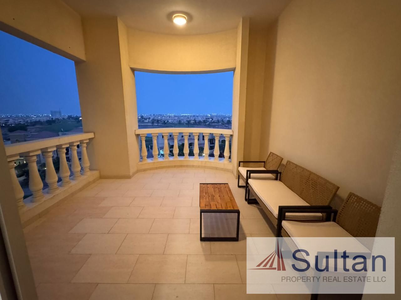 Classic Studio with big balcony in Royal Breeze