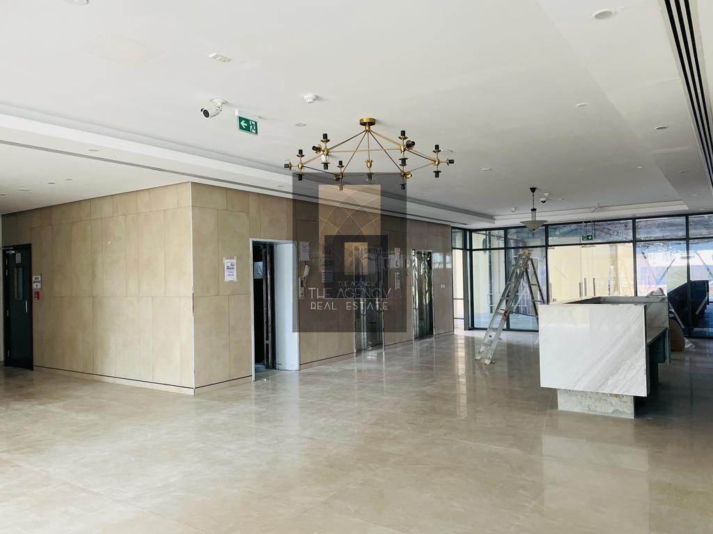 Spacious 2-Bedroom Apartment | Prime Location