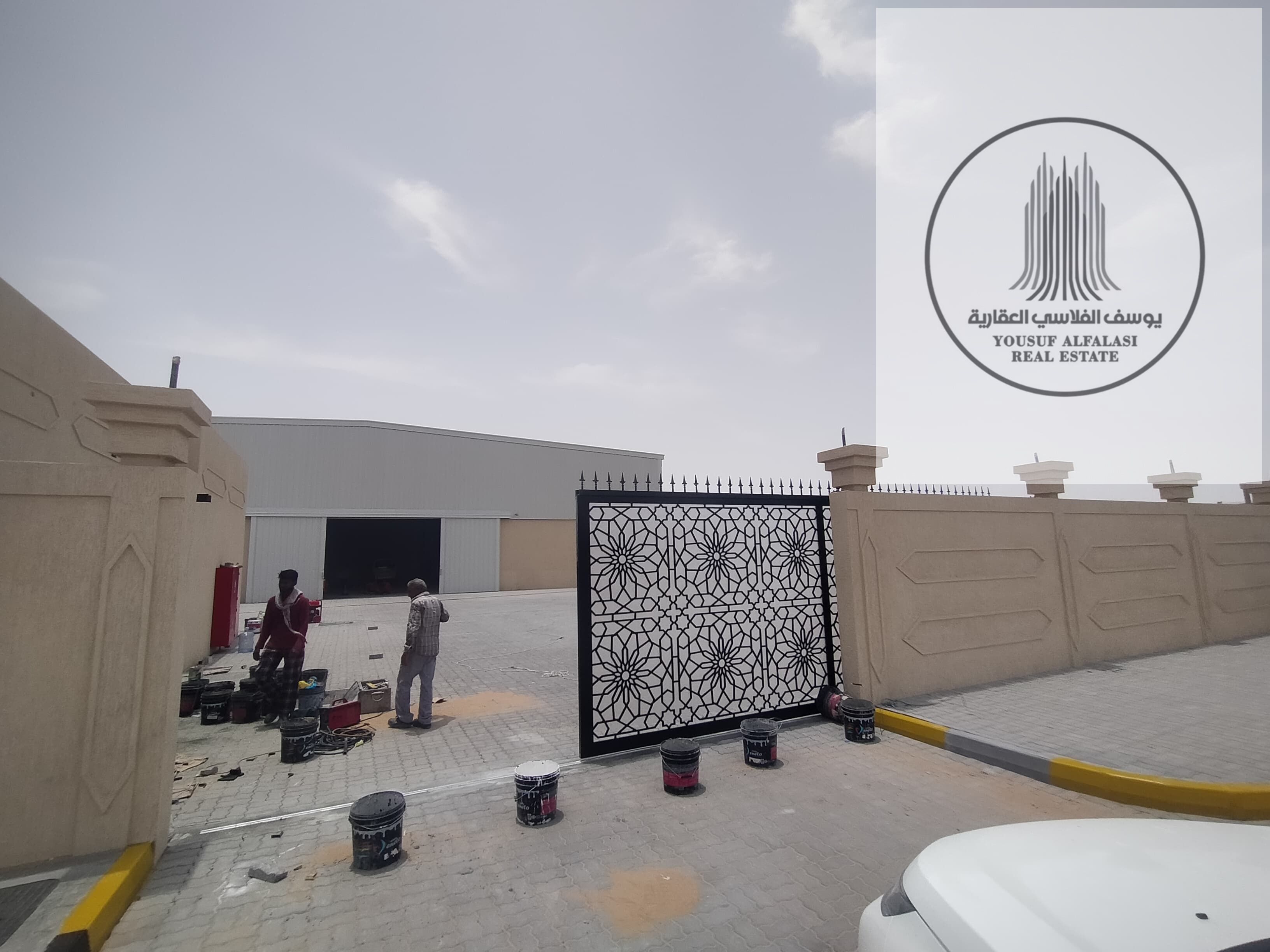 For rent: 25,000 square feet warehouse in Sharjah Industrial Area