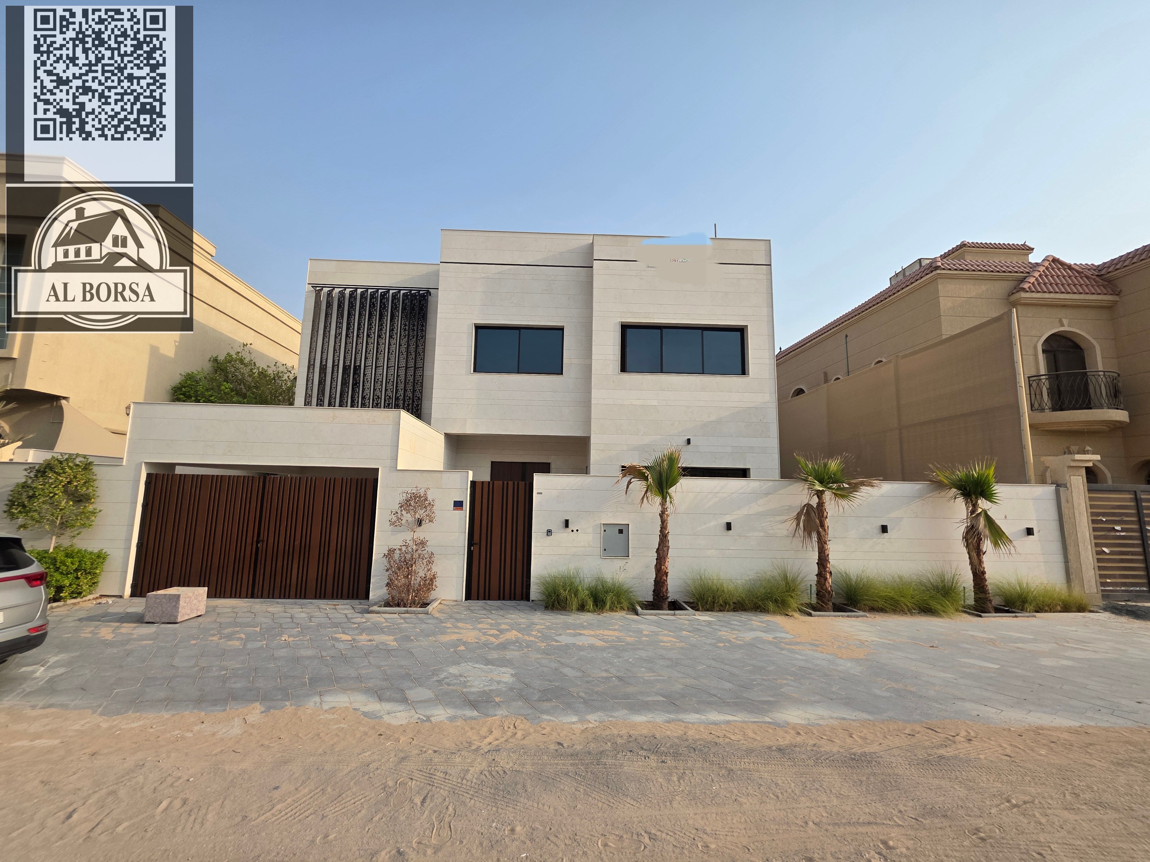 Villa for sale in Rawda 1 with a private pool, including electricity, water, and air conditioning. Elegant design, fully stone-facing, directly opposi