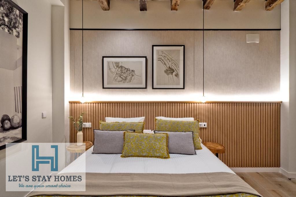 Flash Offer I Book Now & Stay Peacefully 6 Months I Standard Room I Spacious | No Kitchen | Near Metro | Free Gym | Pool