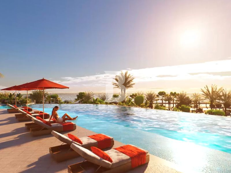Resort Style | Beach Access| Near Wynn Casino