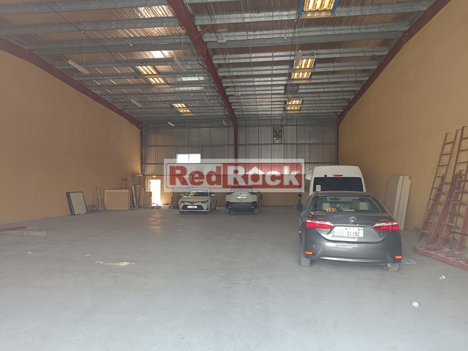 Storage Warehouse in DIP 2