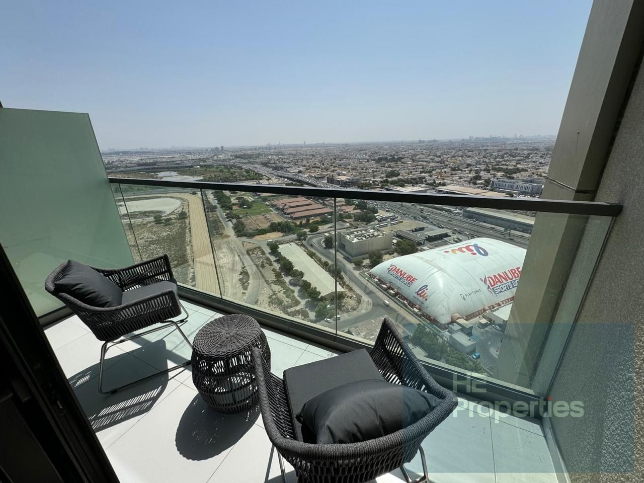Vacant I Prime location I Furnished