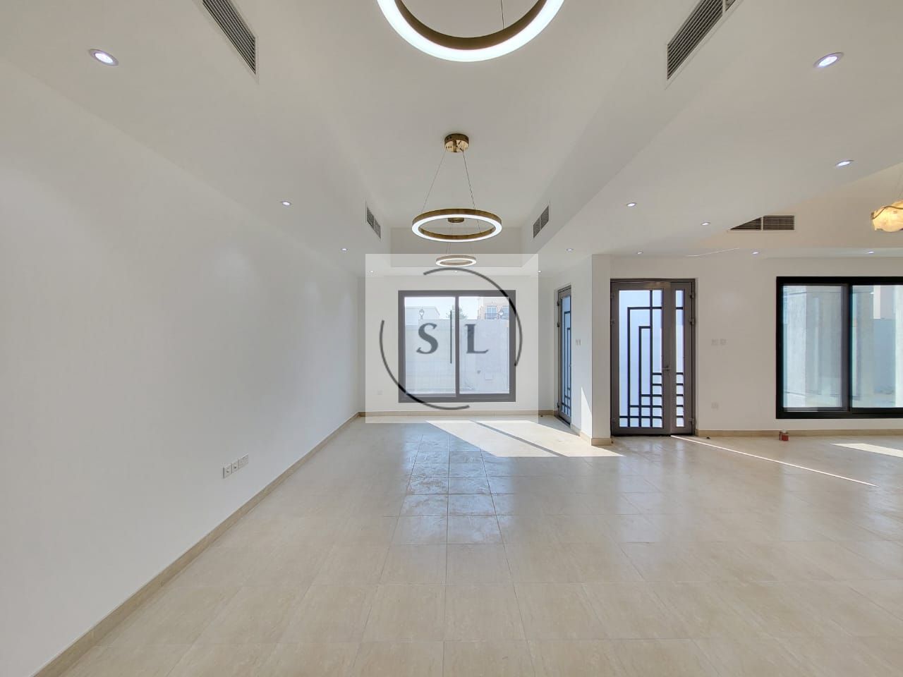 Stylish Villa – Perfect for Families - Move-in Now