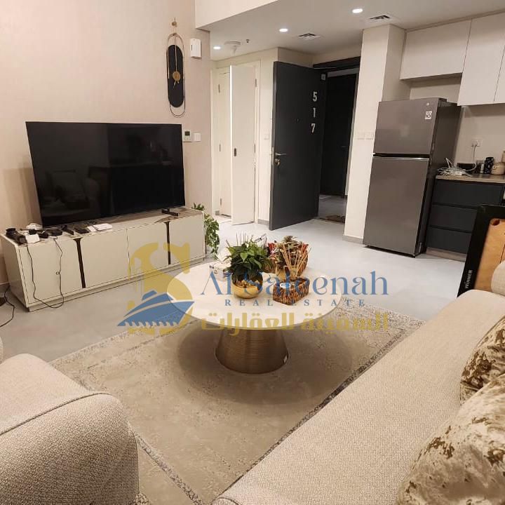 One bedroom| Rented| Freehold| Fully furnished.