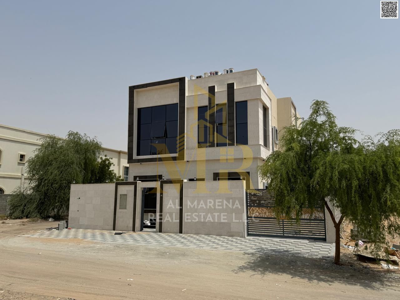 Without a down payment, own a villa directly from the owner. A modern villa wit5 bedrooms, priced at 1,450,000. Freehold for all nationalities.