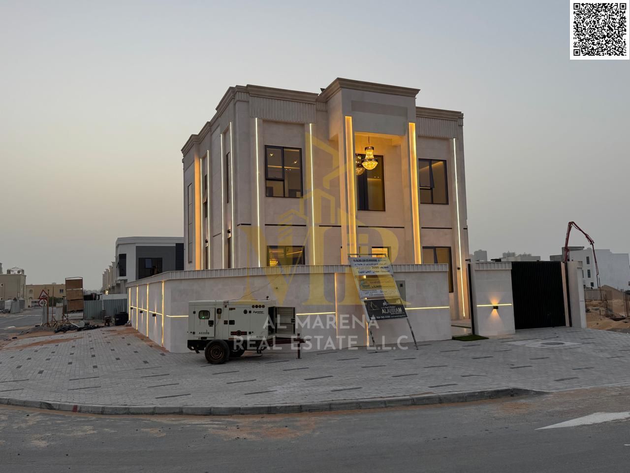 Corner villa, stone facade, air conditioning, freehold for all nationalities, including registration and ownership fees