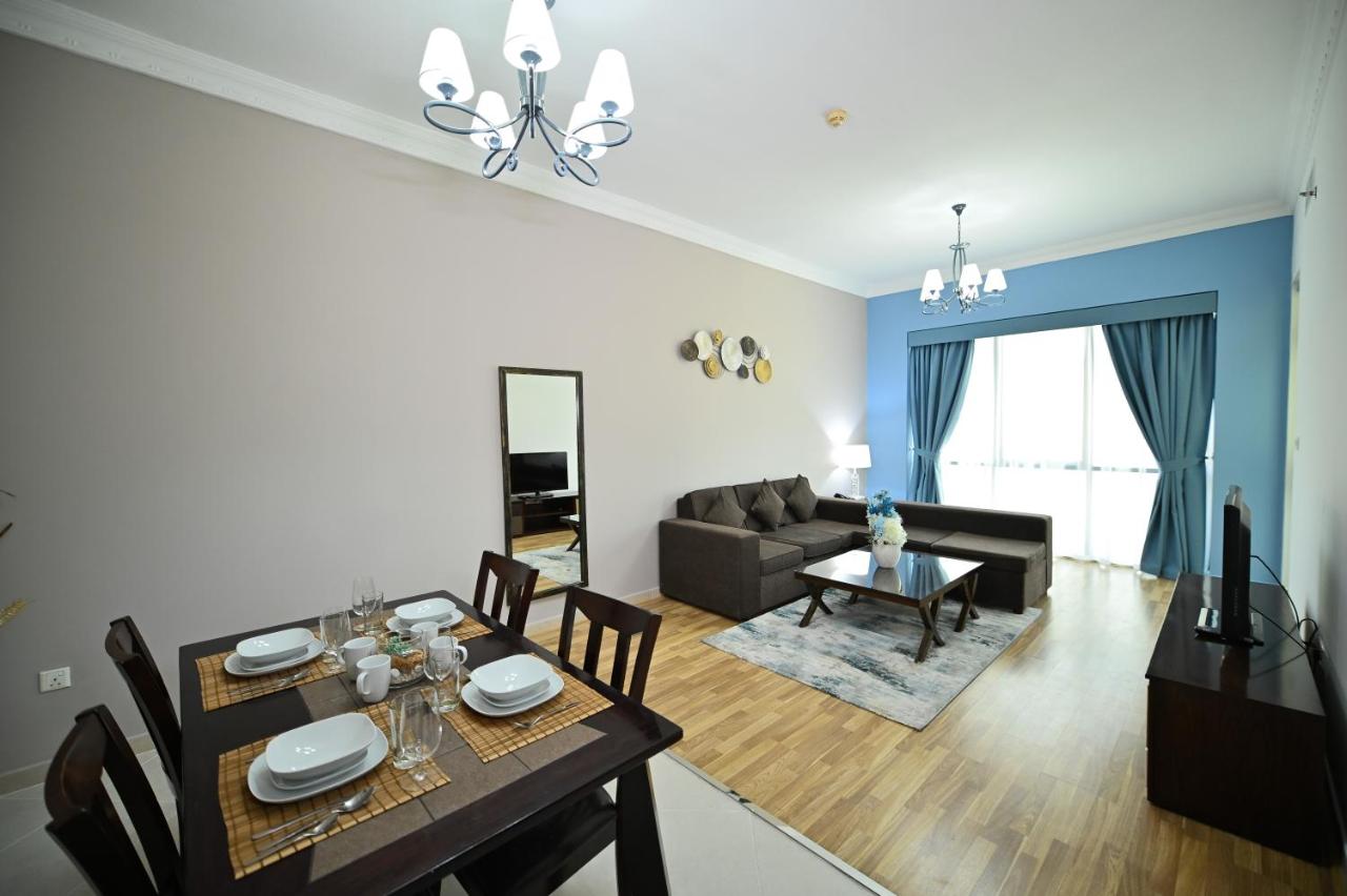 Real Pictures Lavish One Bedroom 2 Minutes walk from metro