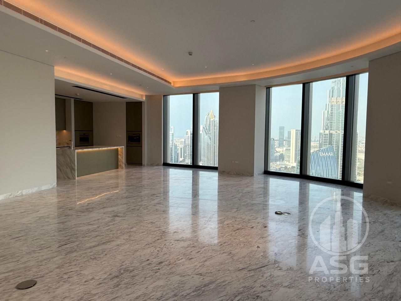 Luxury | Cozy | Next to Burj Khalifa
