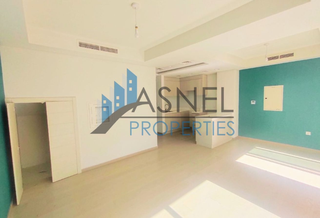 Hot Deal | Spacious Layout | Ready to Move In