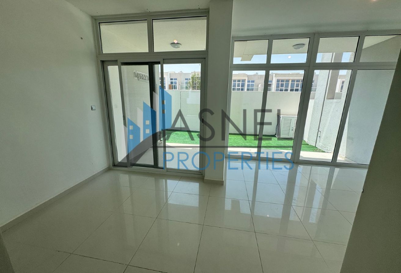 Spacious 3BR | Unfurnished | Prime Corner Unit