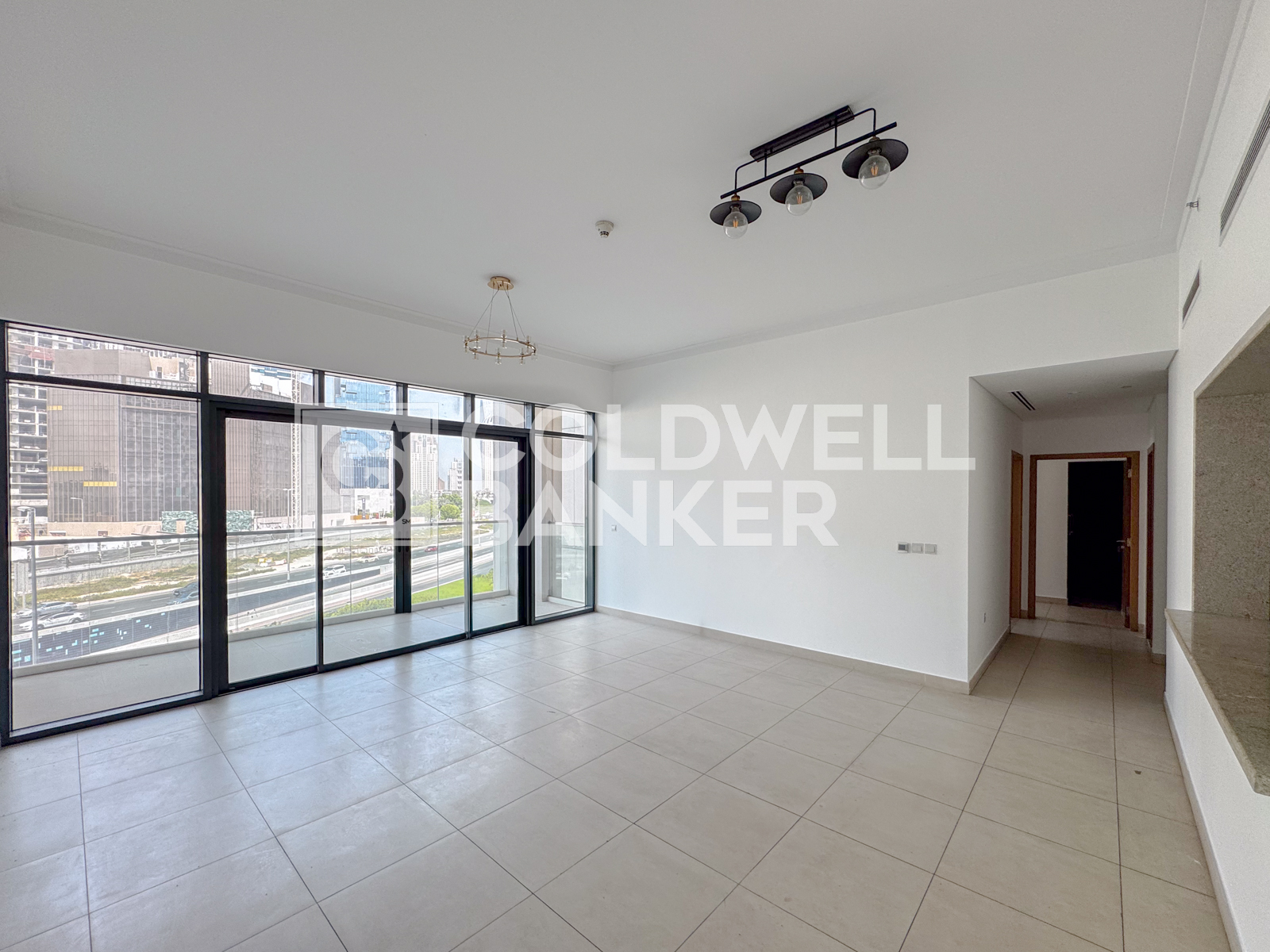 Spacious Layout | High Floor | Vacant