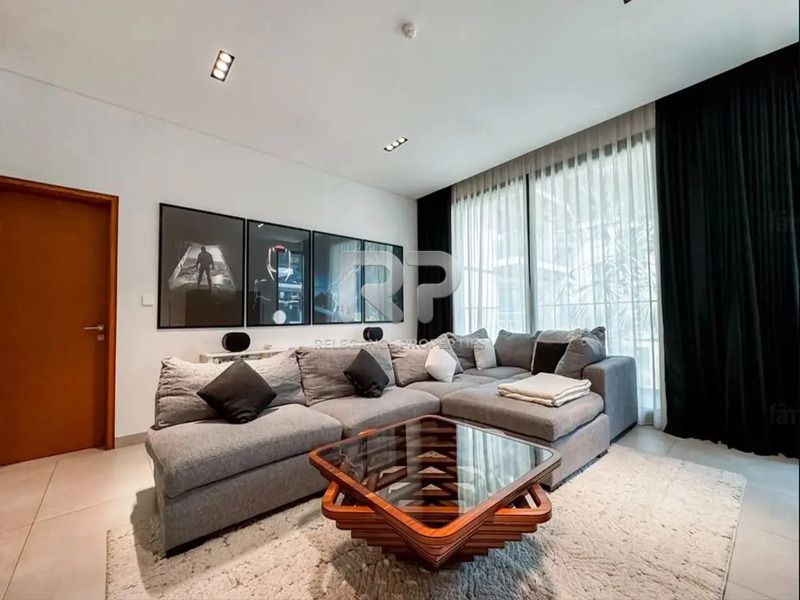 AMAZING LAYOUT | 1 BEDROOM | READY UNIT
