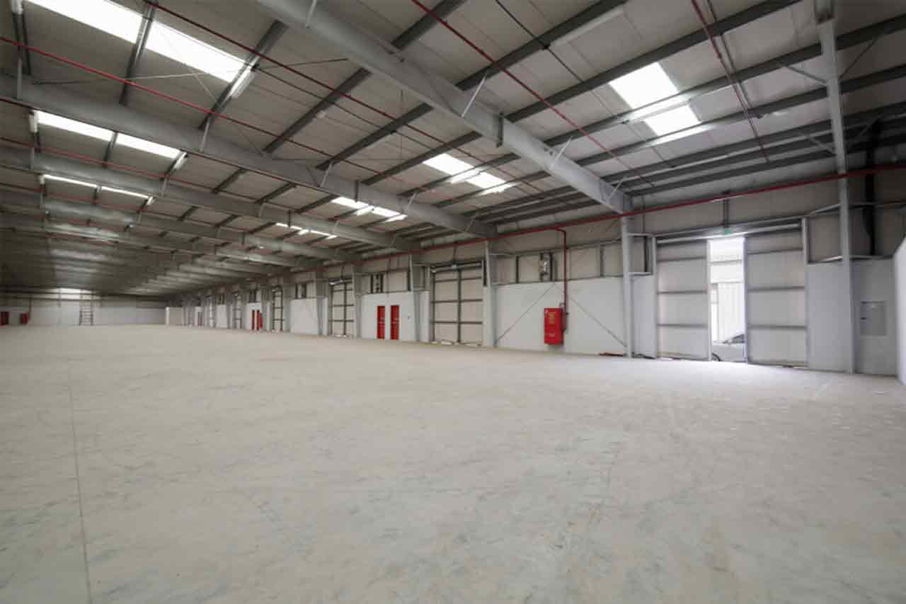 Excellent warehouse for rent