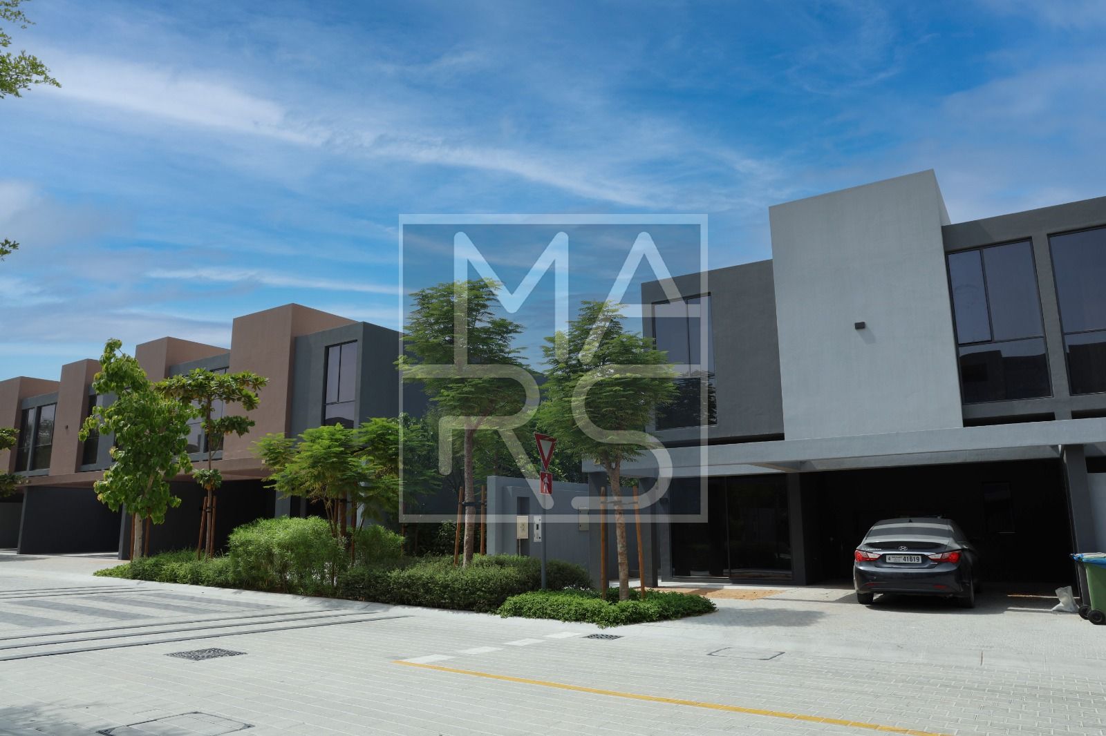 Luxury 3bhk villa available for Rent 140k